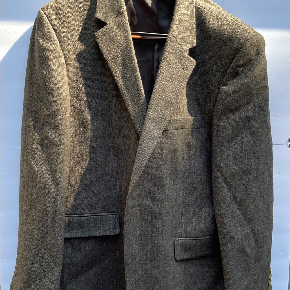 Andrew Fezza Men's Blazer in a Tweed Pattern